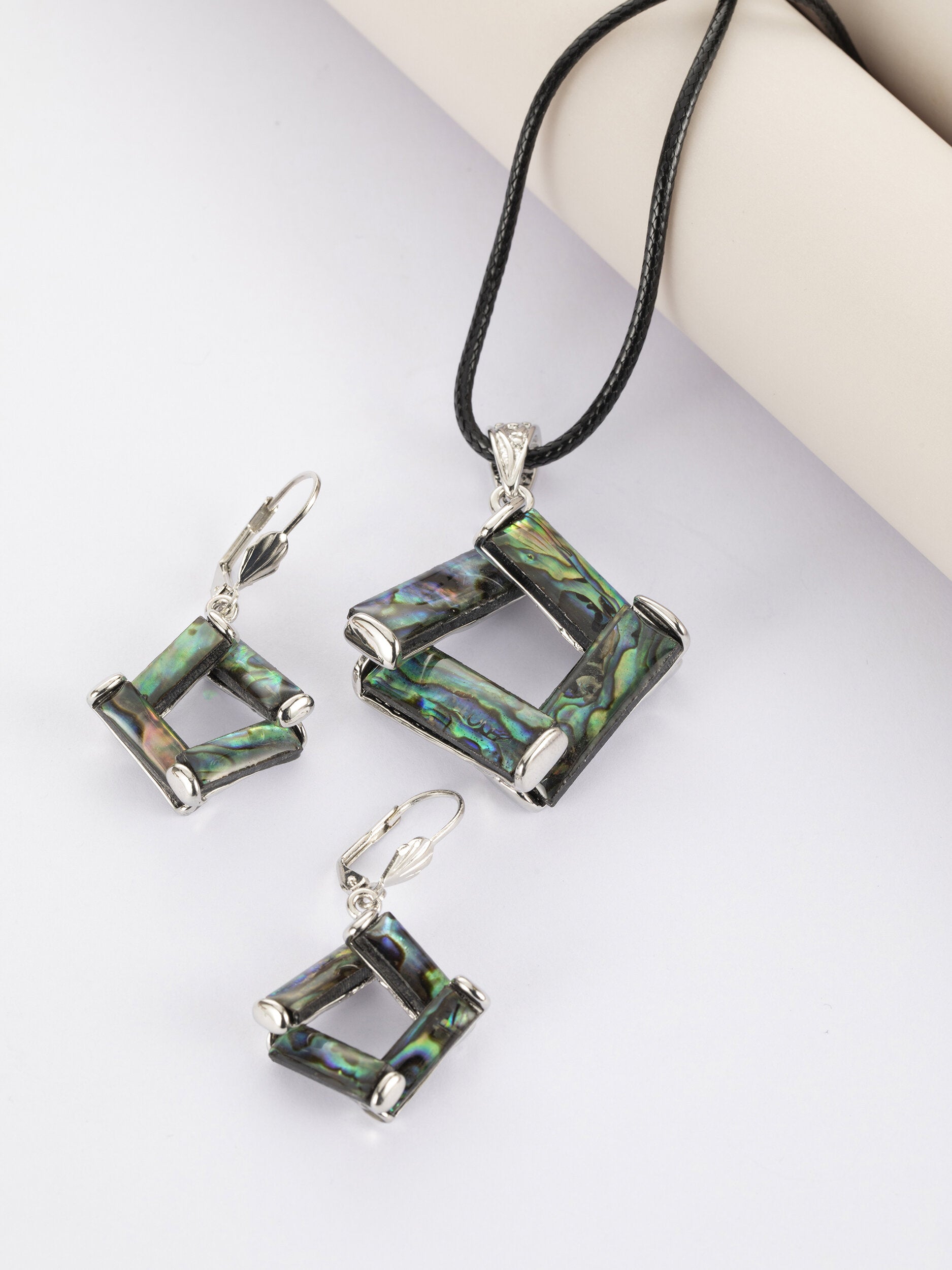 Fashion Jewelry sada náušnic a náhrdelníku z paua perleti SD0202-0410