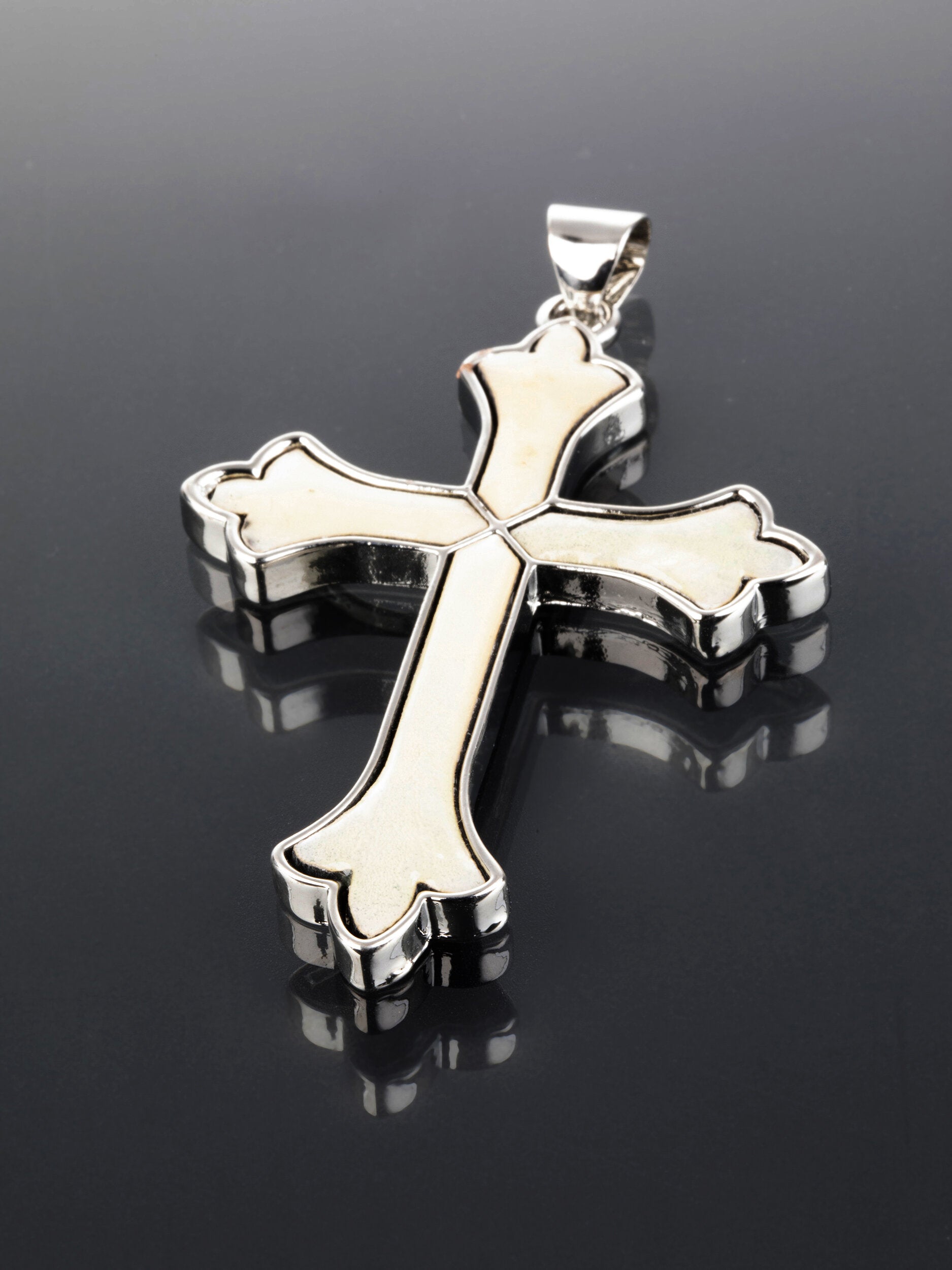 Přívěsek kříž z paua perleti PK1332-0432