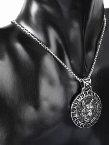 Krásný amulet z chirurgické oceli ve tvaru kruhu s hlavou vlka  PK1368-0137