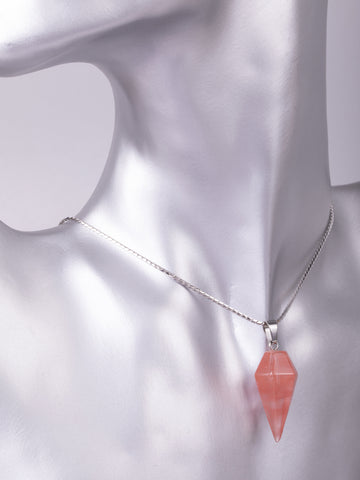 Exkluzivní amulet ve tvaru masivního kyvadla z jahodového křišťálu PK1406-1601