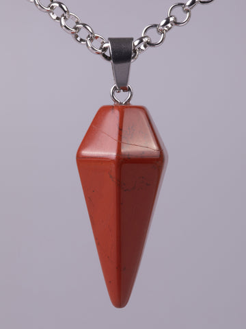 Exkluzivní amulet ve tvaru masivní špice z červeného jaspisu  PK1398-1603