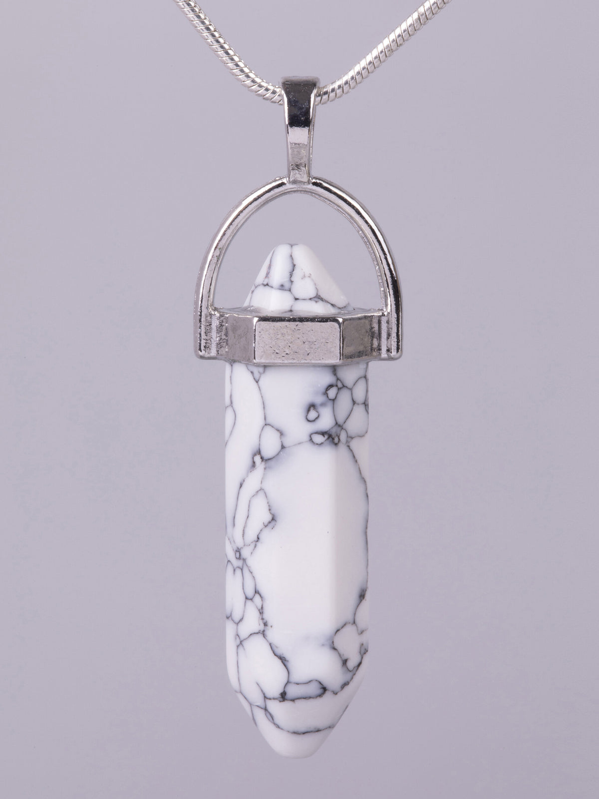 Exkluzivní amulet ve tvaru kyvadla z magnezitu PK1386-1601