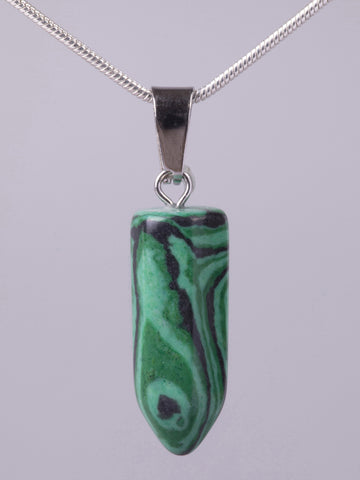 Exkluzivní amulet ve tvaru špice z malachitu  PK1396-1610