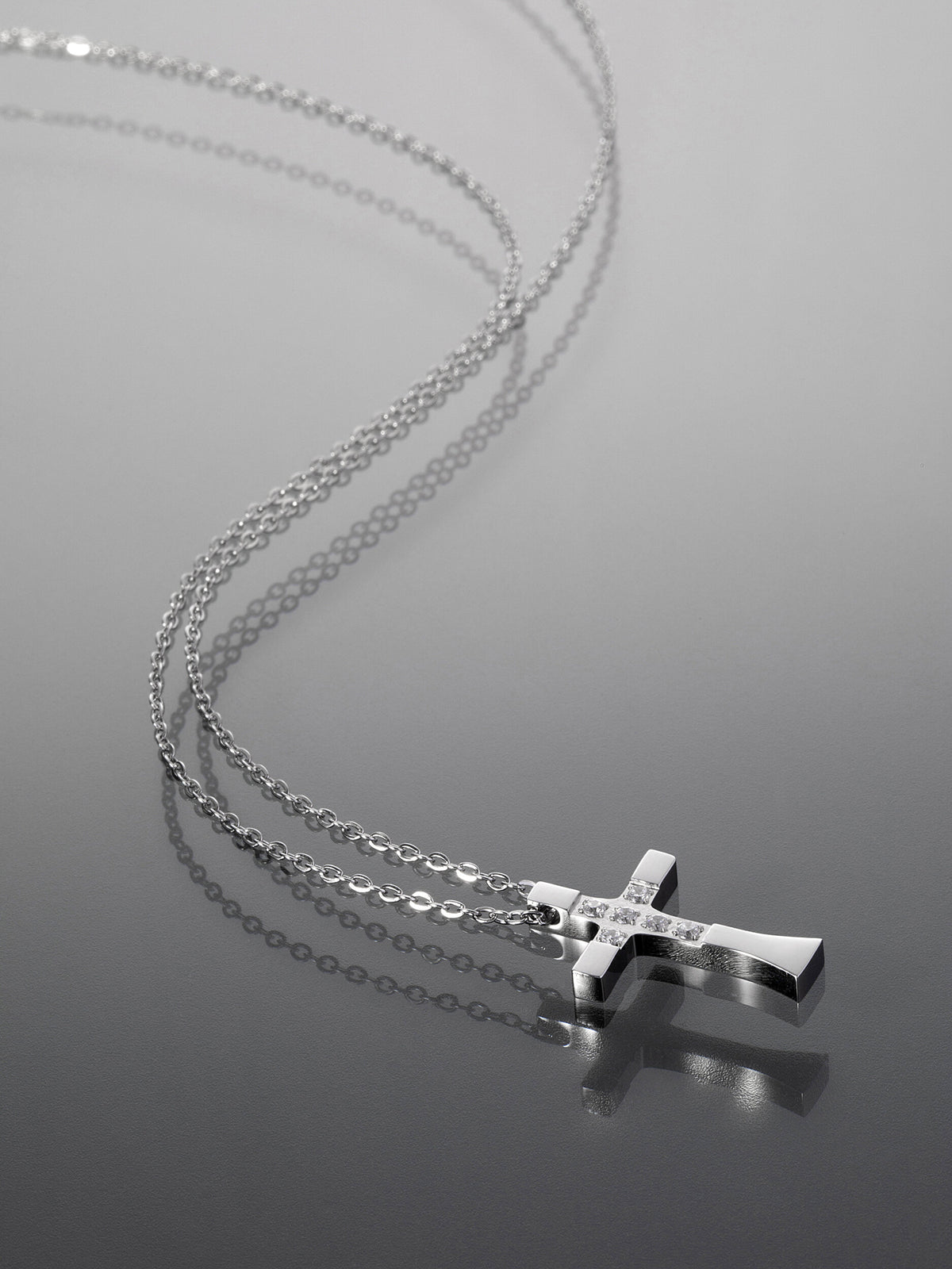 Překrásný elegantní náhrdelník z chirurgické oceli, křížek s kamínky NK1590-0112