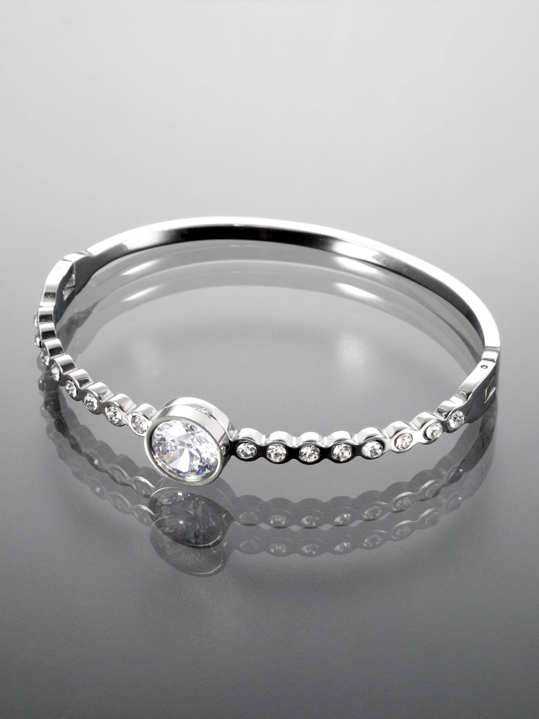 Elegantní náramek z chirurgické oceli s krystaly NM3074-0112