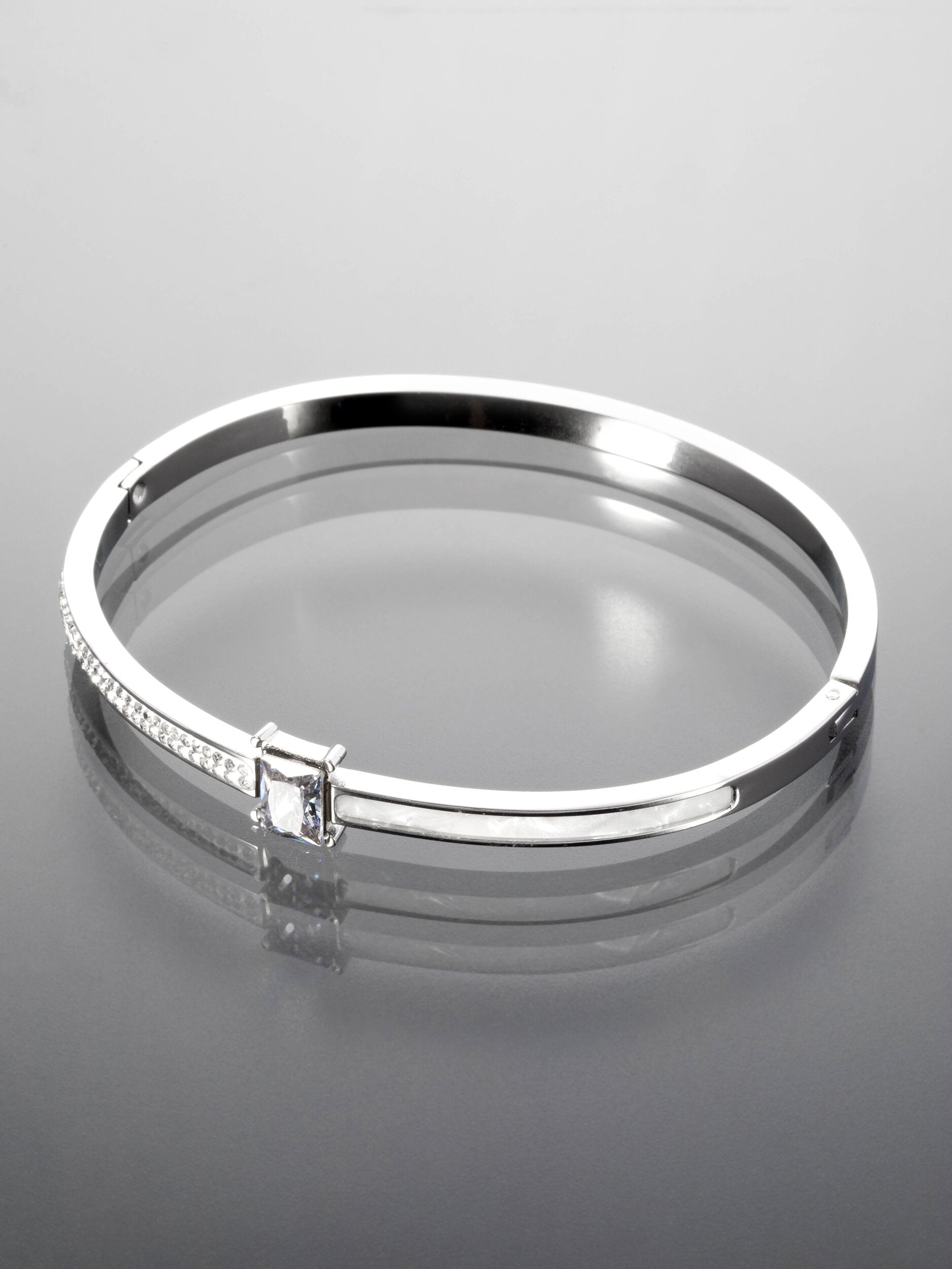 Elegantní náramek z chirurgické oceli s krystaly a perletí NM3073-0112