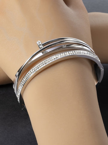 Extravagantní náramek z chirurgické oceli s krystalky NM3122-0112