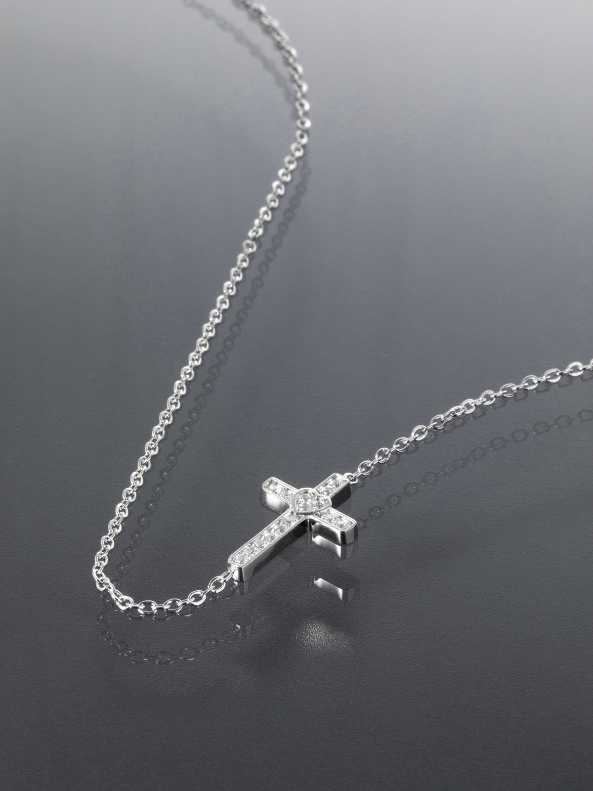 Náhrdelník z chirurgické oceli s křížkem NK1733-0112