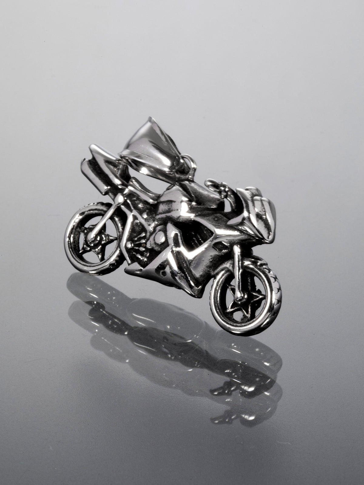 Přívěsek z chirurgické oceli motorka PK1658-0112