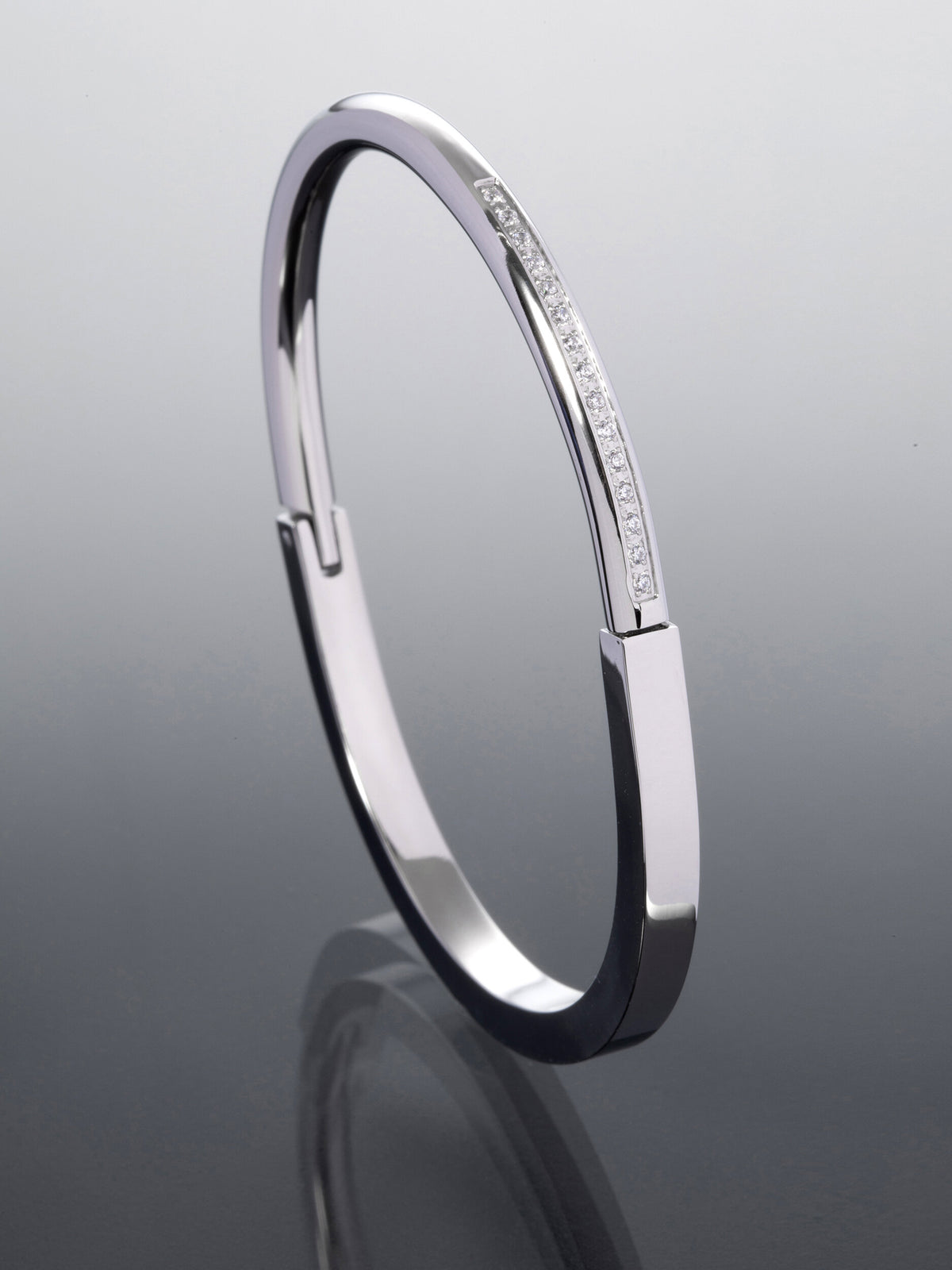 Náramek z chirurgické oceli s krystalky NM3168-0112