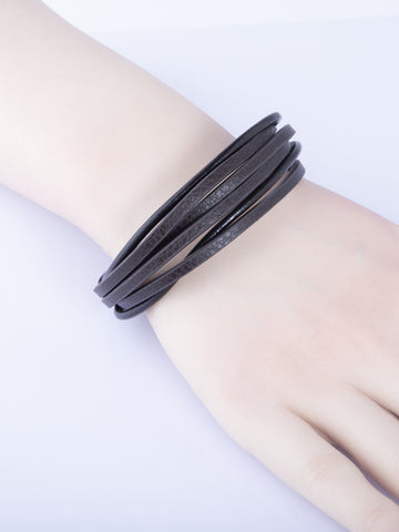 Kožený pánský náramek se zapínáním z chirurgické oceli, kombinace černá a tmavě hnědá barva NM3228-0702