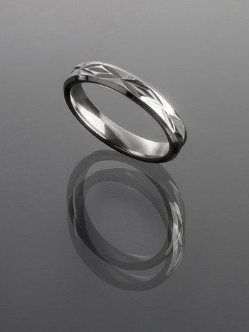 Elegantně zdobený nadčasový prsten z chirurgické oceli PR0424-016312