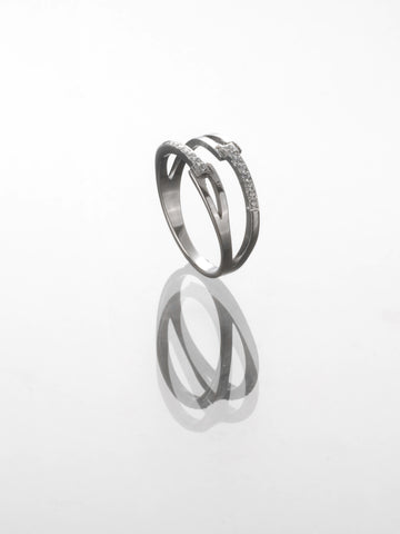 Elegantní prsten z chirurgické oceli s krystalky PR0449-016516