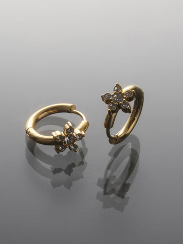 Elegantní kruhové náušnice z chirurgické oceli s kytičkou NE3107-0114
