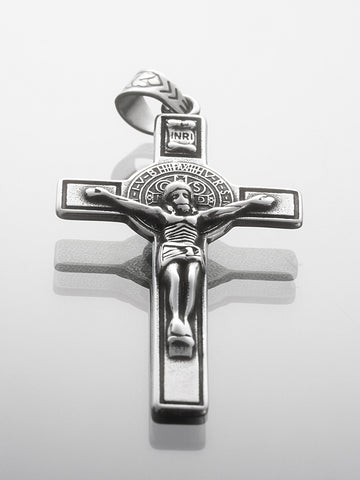 Velký přívěsek z chirurgické oceli, kříž s Kristem PK1782-0112
