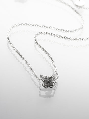 Náhrdelník z chirurgické oceli čtyřlístek třpytivý NK1743-0112