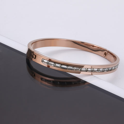 Náramek Crystal Elegance chirurgická ocel s krystaly NM0410-0112