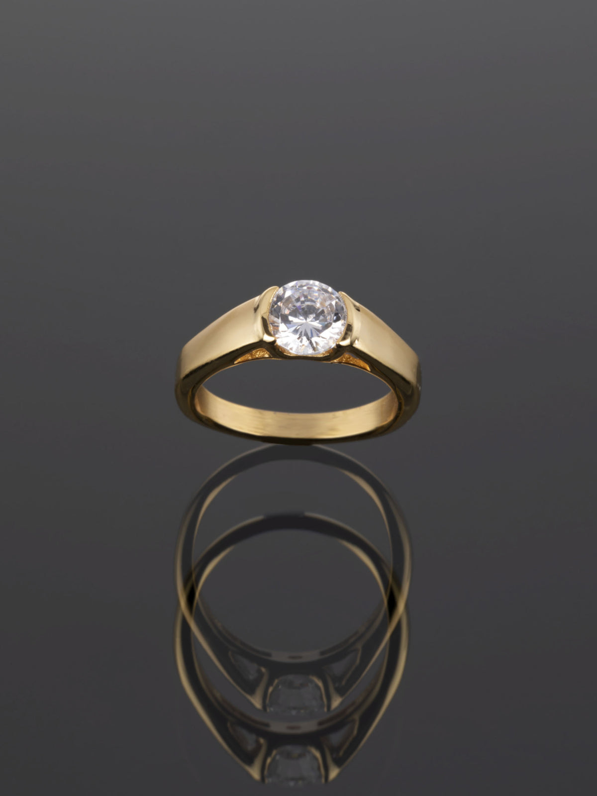 Krásný prstýnek z chirurgické oceli zlaté barvy s čirým krystalem  PR0218-015514