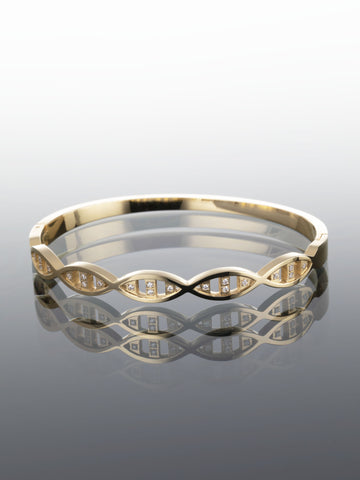 Luxusní náramek z chirurgické oceli ve zlaté barvě s očky zdobenými čirými krystaly  NM1495-0114