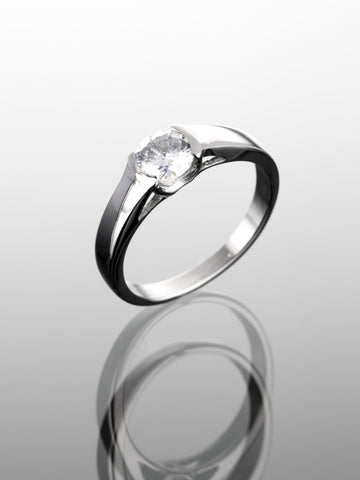 Luxusní moderní prstýnek z chirurgické oceli s čirým krystalem PR0236-015107