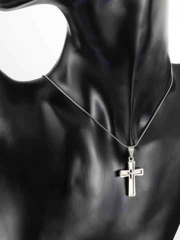 Exkluzivní přívěsek ve tvaru kříže s drobným křížkem z chirurgické oceli PK0947-0107