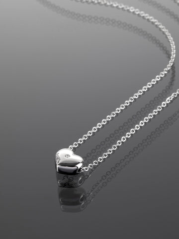 Luxusní ocelový náhrdelník ve tvaru srdce s čirým krystalem  NK0696-0107