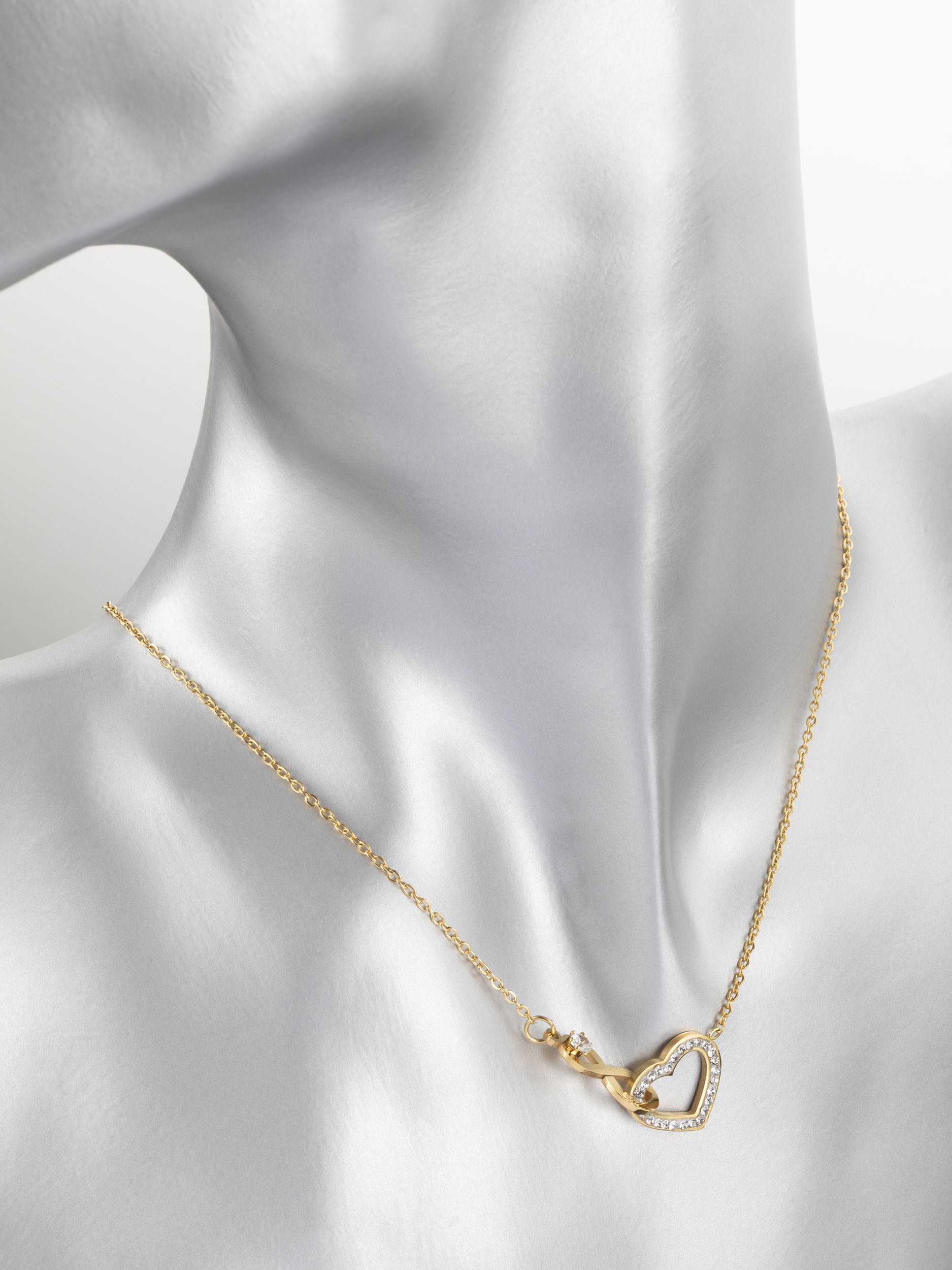 Fashion Icon ocelový náhrdelník s přívěskem ve tvaru nekonečna a srdce NK1080-0114