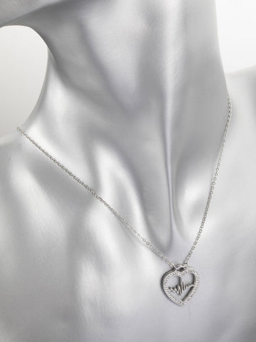 Fashion Icon ocelový řetízek s přívěskem ve tvaru srdce a tepu NK1084-0107