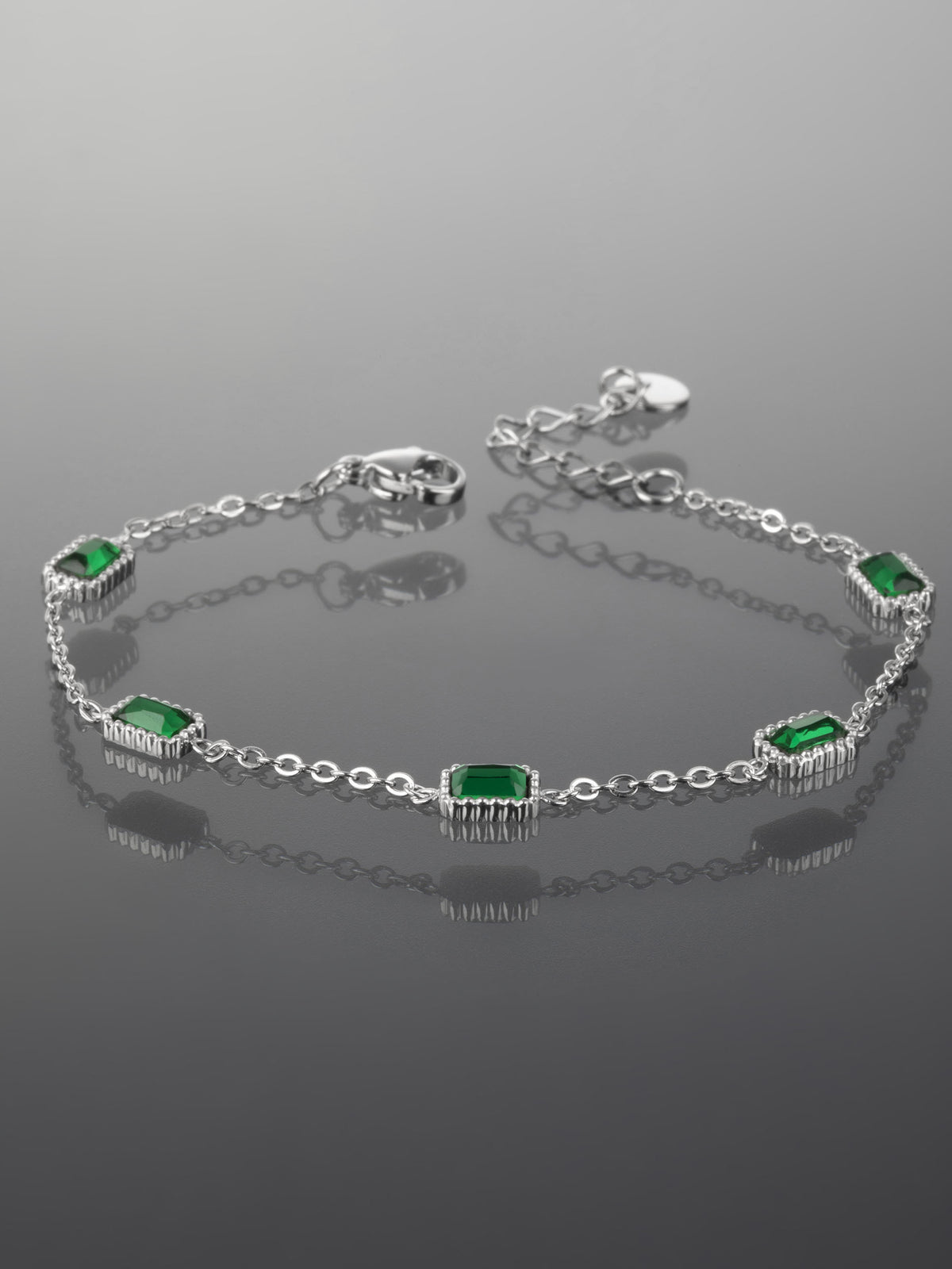 Luxusní náramek z chirurgické oceli s obdélníky se zelenými krystaly NM2499-0110