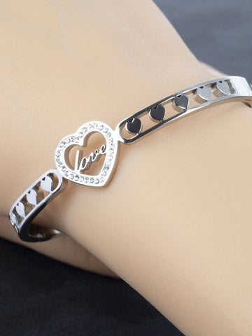 Luxusní pevný náramek z chirurgické oceli se srdíčkem s nápisem love s čirými krystaly  NM2541-0112