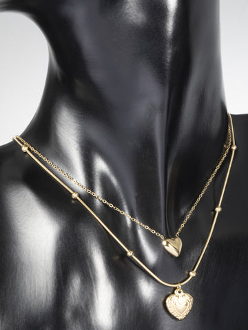Dvojitý náhrdelník z chirurgické oceli zlaté barvy se srdíčky NK1192-0114