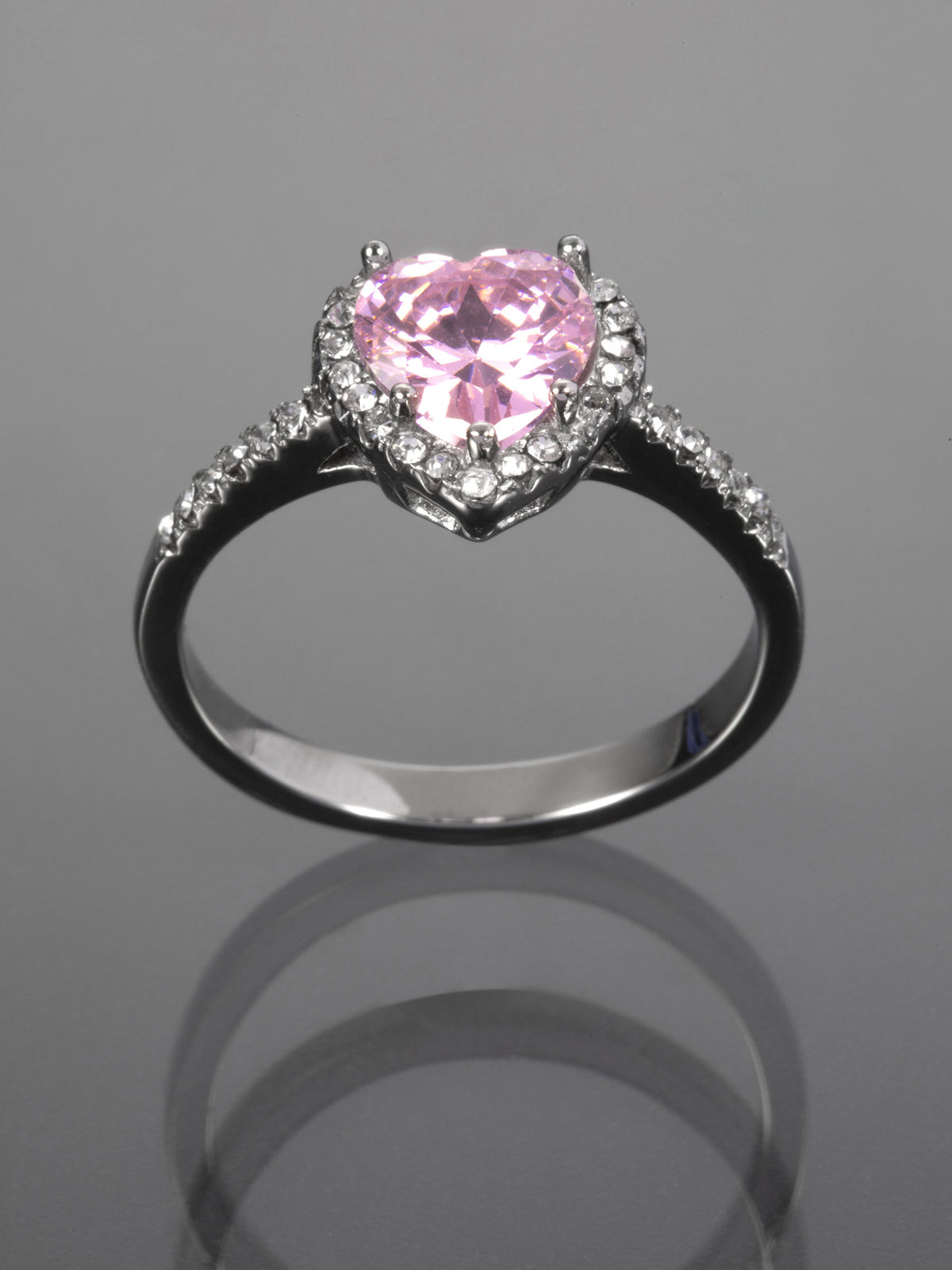 Romantický prstýnek z chirurgické oceli s růžovým krystalem ve tvaru srdce  PR0351-015535