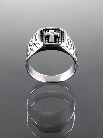Krásný moderní prstýnek z chirurgické oceli s křížkem PR0358-015937