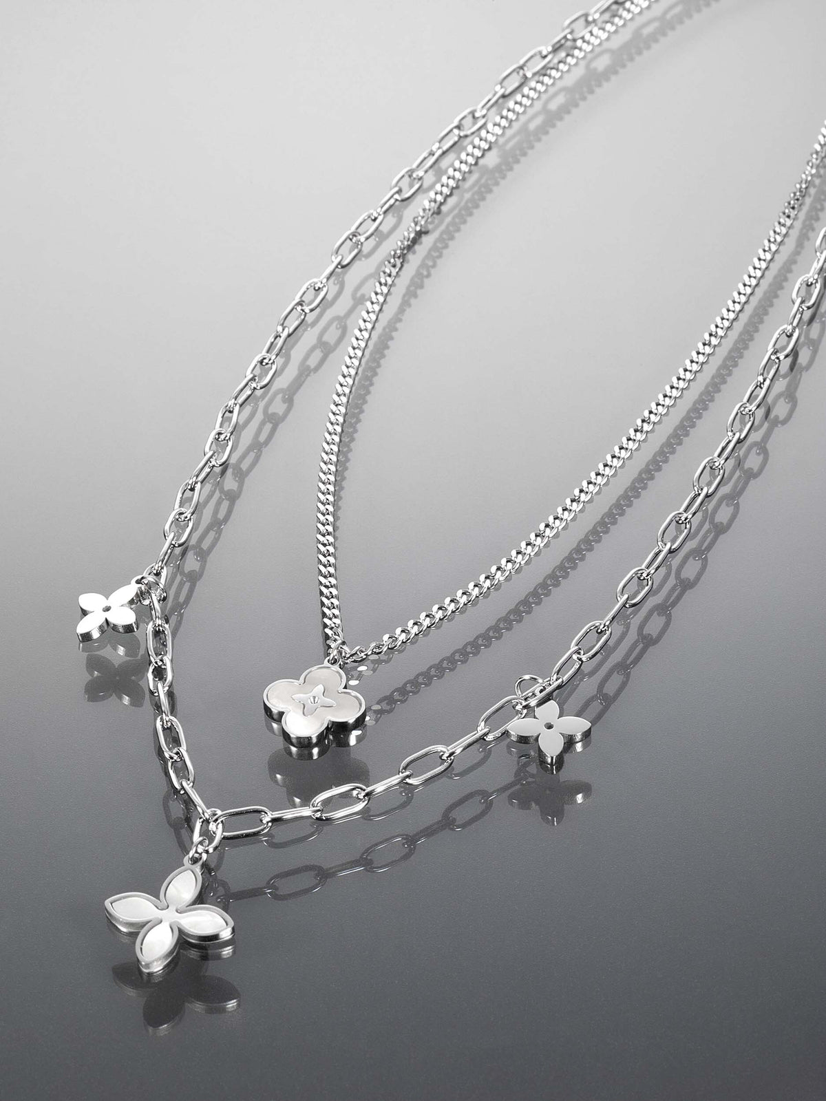 Náhrdelník z chirurgické oceli s ornamenty NK1356-0107