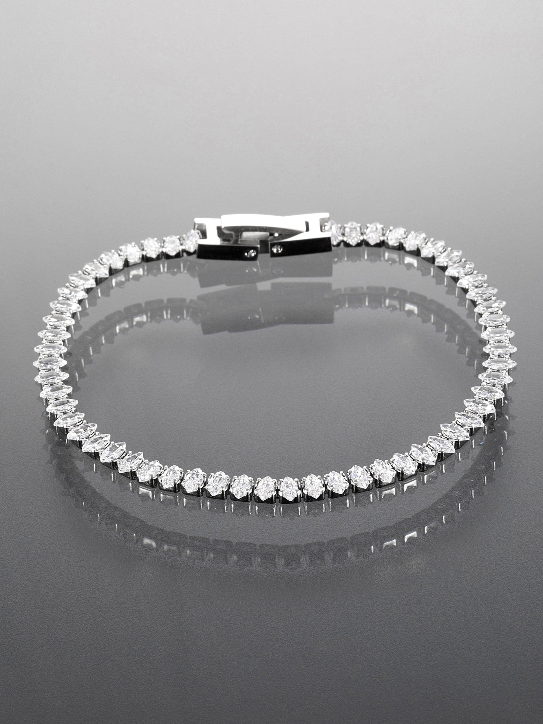 Náramek z chirurgické oceli s krystalky NM2923-0112
