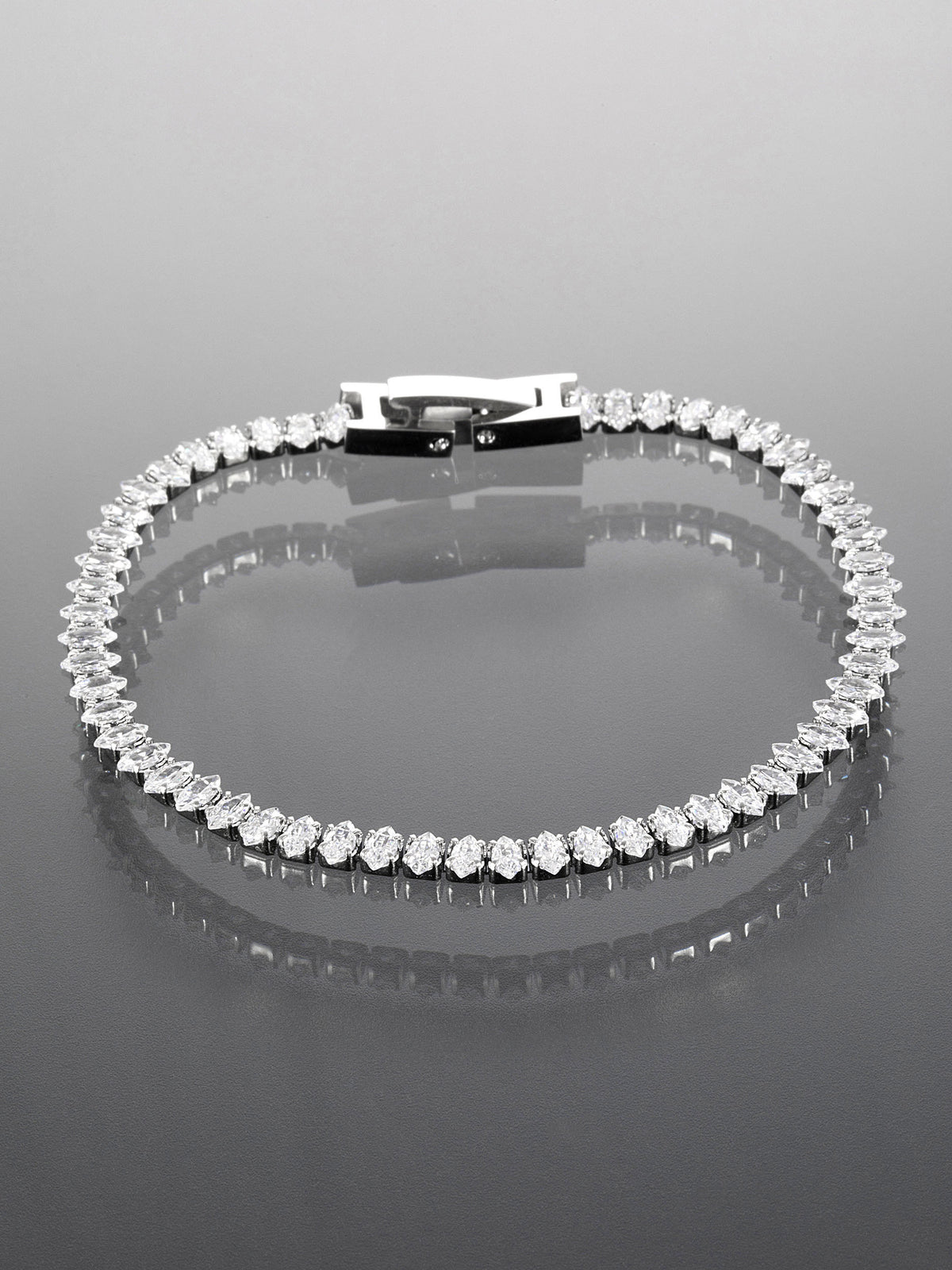 Náramek z chirurgické oceli s krystalky NM2923-0112